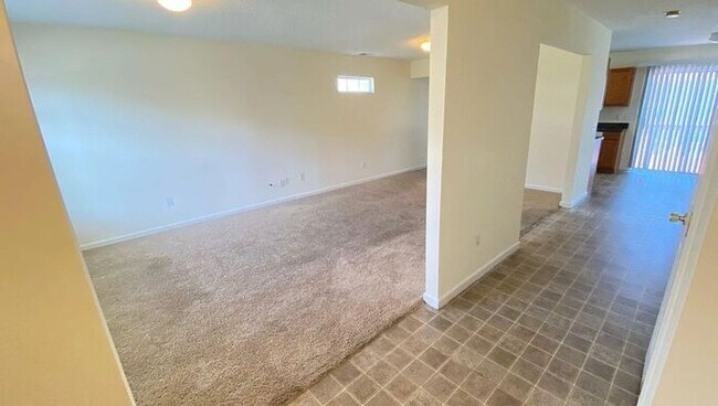 Foto del edificio - 109 Tea Olive Ave