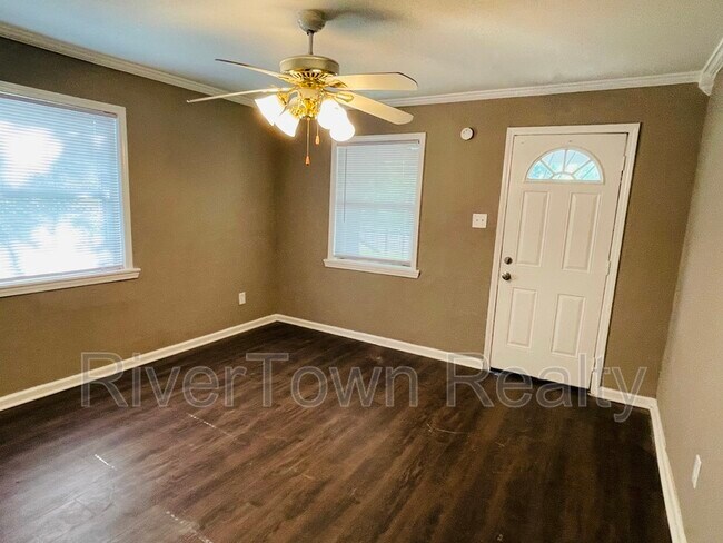 Building Photo - 2650 Deadrick Ave