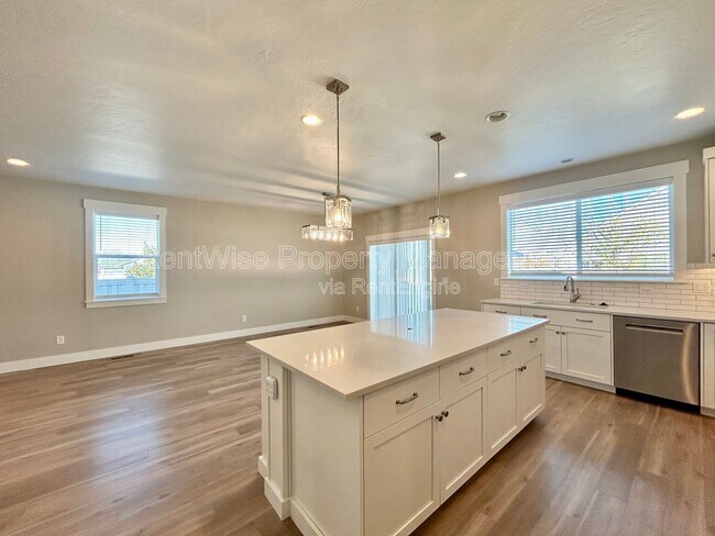 Foto del edificio - 2090 N Banjo Ct