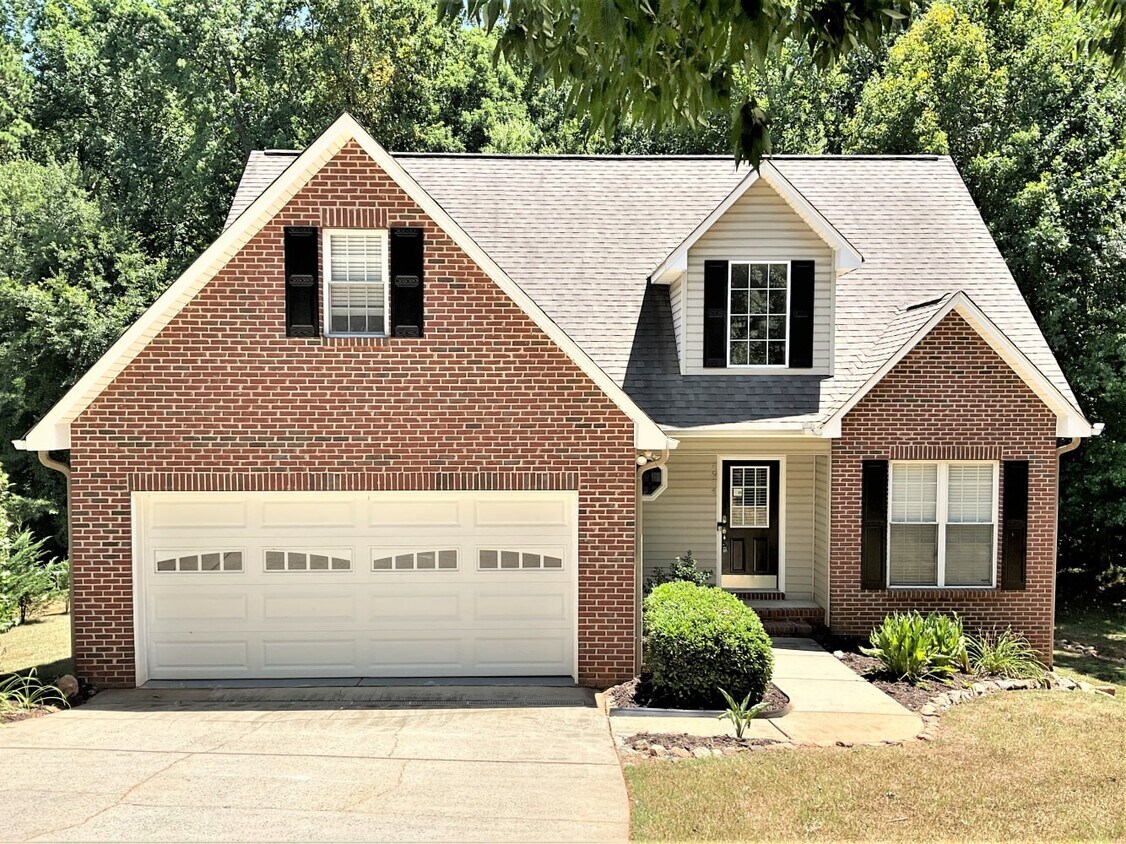 6984 Forest Manor Dr House Rental in Denver, NC