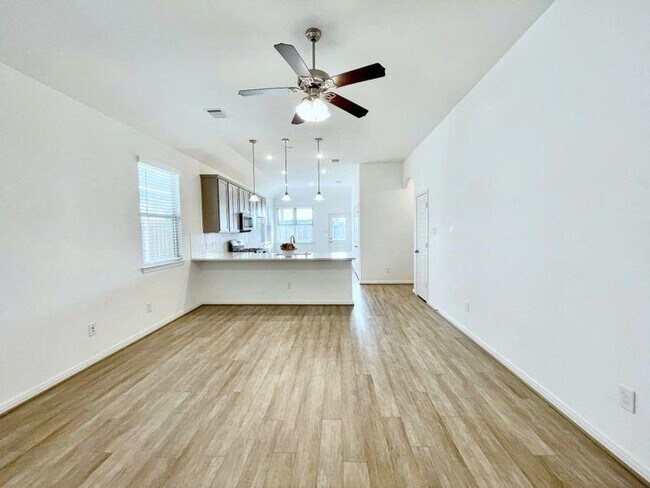 Building Photo - 15534 Bollardpoint Ln