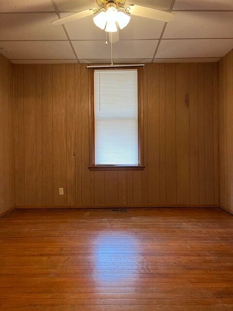 Building Photo - 2721 Latulle Ave