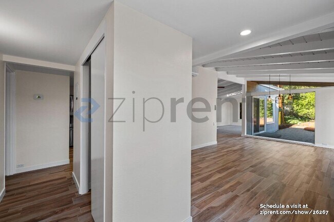 Foto del edificio - Unit