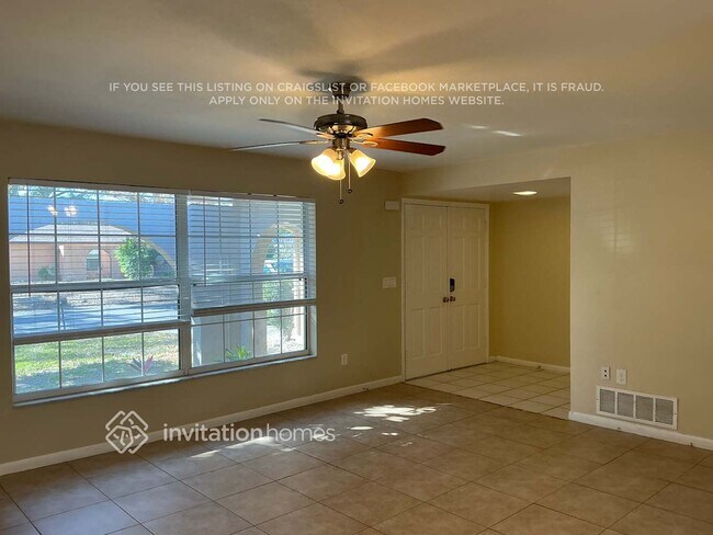 Foto del edificio - 1007 Macrae Ave