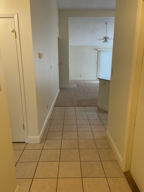 Building Photo - 3027 Yorktown Cir