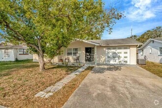 Building Photo - 8937 Catalina Dr