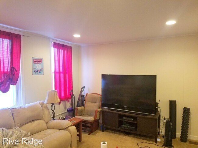 Foto del edificio - 3 br, 1.5 bath House - 1920 Shamokin Street