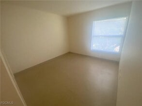 Building Photo - 3555 Seminole Ave