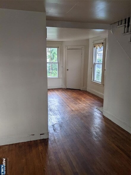 Building Photo - 167 Johnson Ave