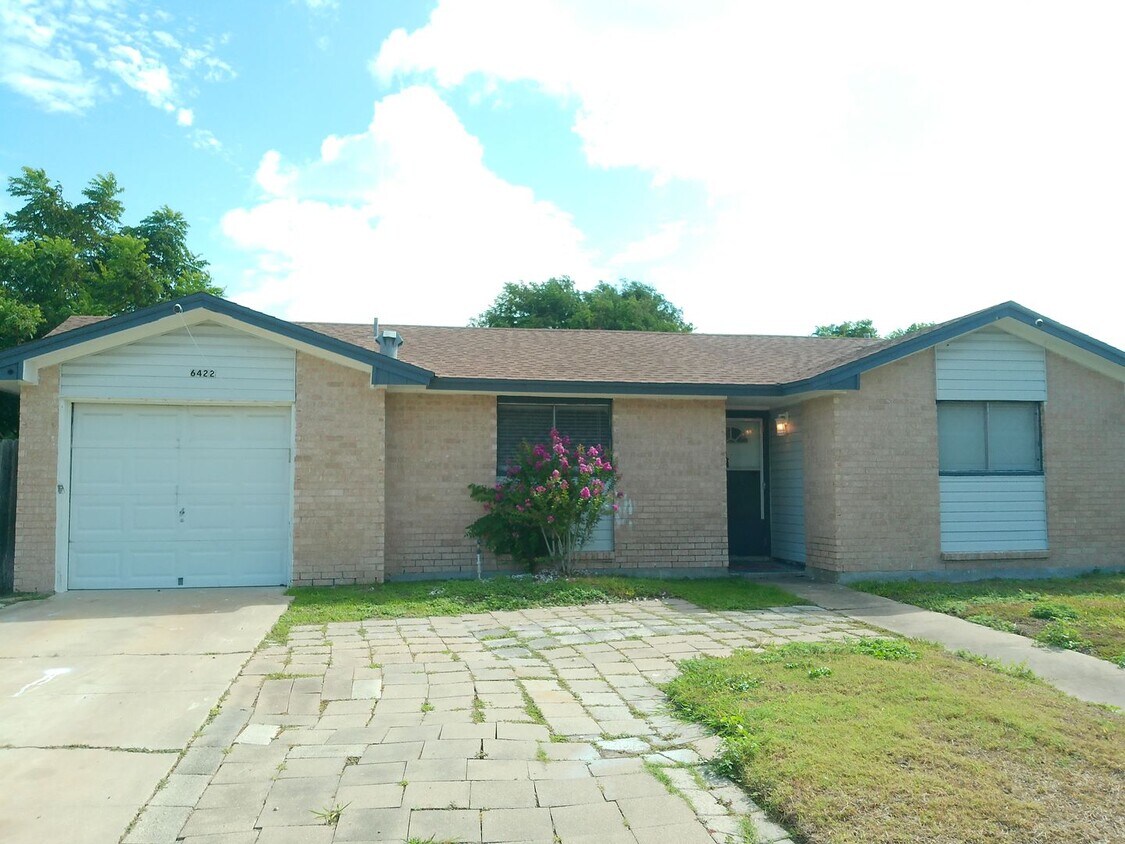 Primary Photo - 6422 Beechwood Dr