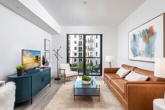 Flexible living space - SoLe Mia Rentals