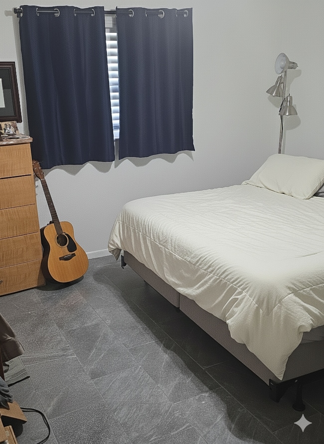 BR1 - 10501 Lake Vista Dr