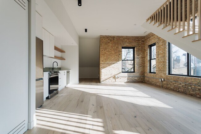 Foto del edificio - 1700 Oak Ave