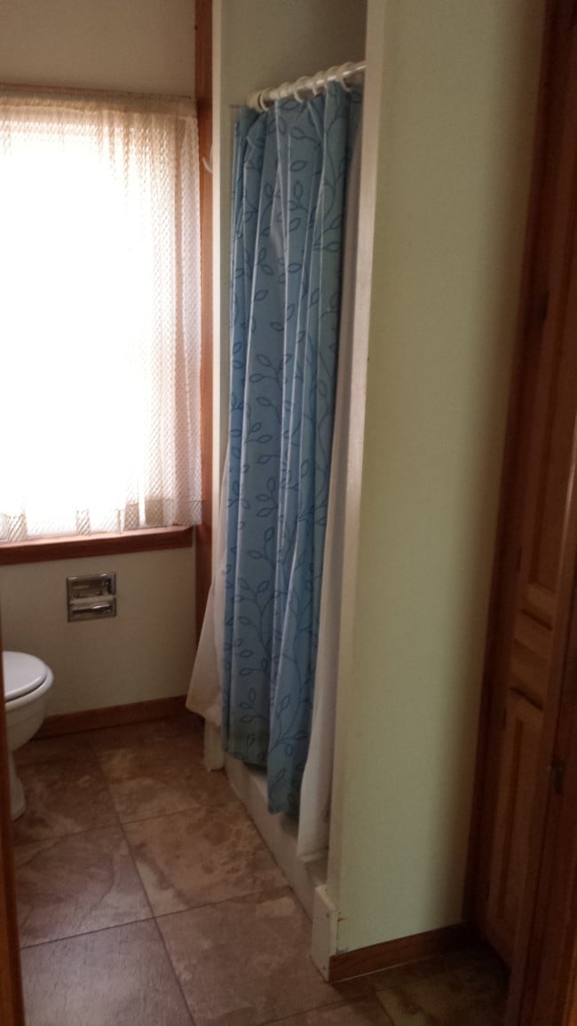 Restroom 2 - 906 Vine St