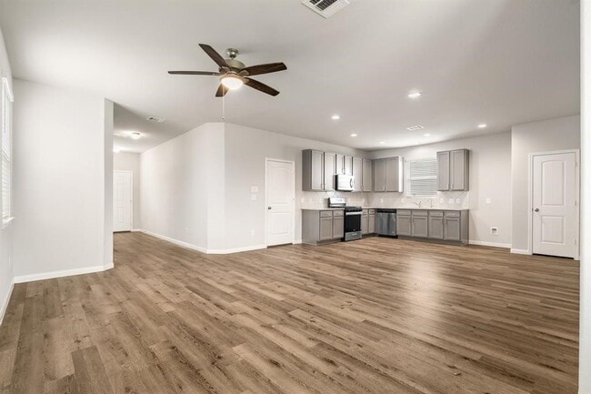 Building Photo - 2580 Westslope Dr