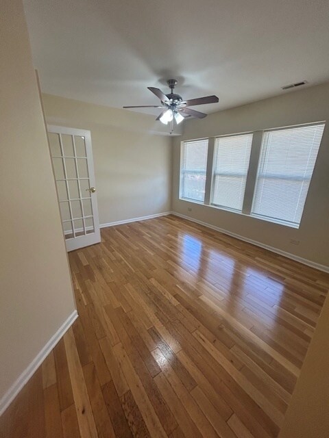 Foto del edificio - 3103 W Lawrence Ave