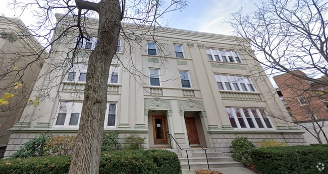 Building Photo - 76 Egmont St