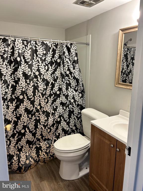 208 Meadowview Ln, Mont Clare, PA 19453 Townhome Rentals in Mont