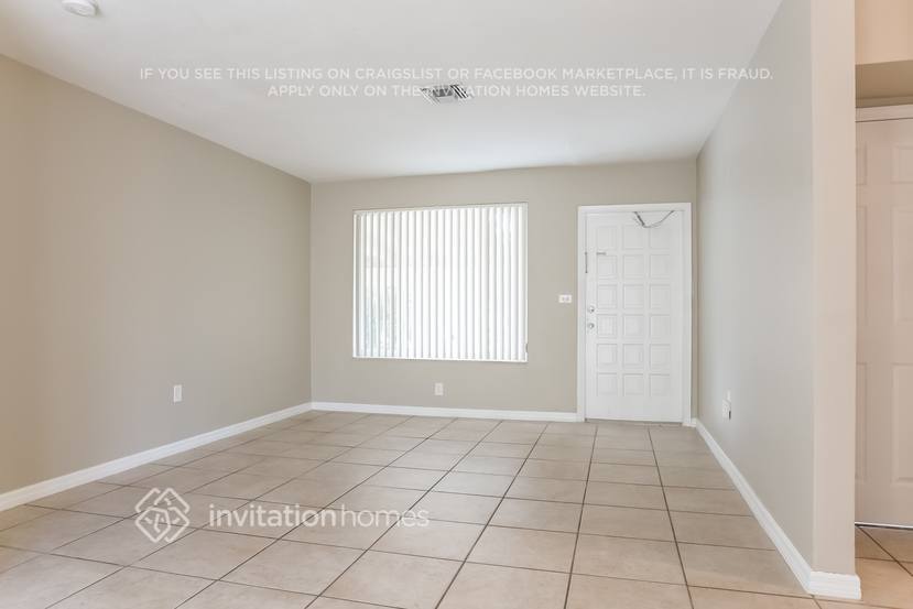 10030 SW 85th St