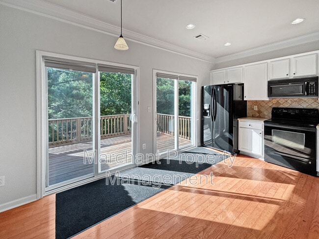 Building Photo - 311 Pampas Ct