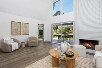 Building Photo - 16128 Via Madera Circa W