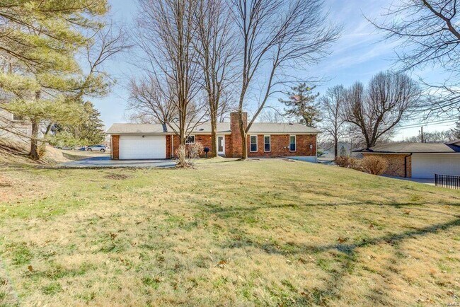 Building Photo - 131 Portico Dr