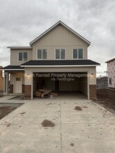 Building Photo - 235 W 690 N