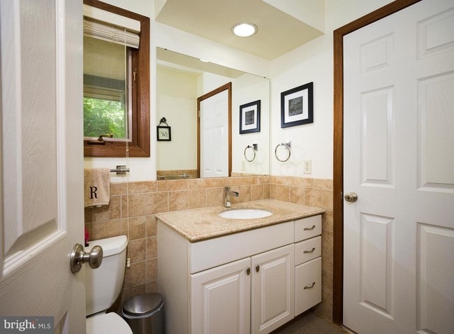 Building Photo - 218 Pheasant Run Dr