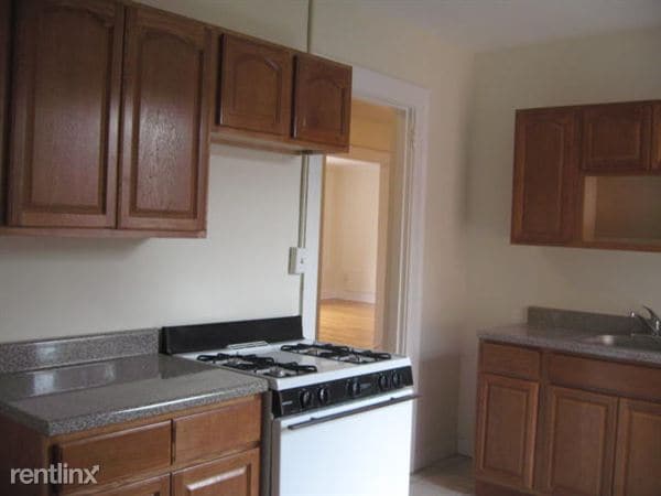 Building Photo - 228 Ellsworth Ave