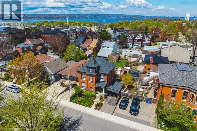 Building Photo - 78 Colbourne St