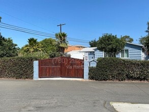 Building Photo - 5254 San Jacinto Pl