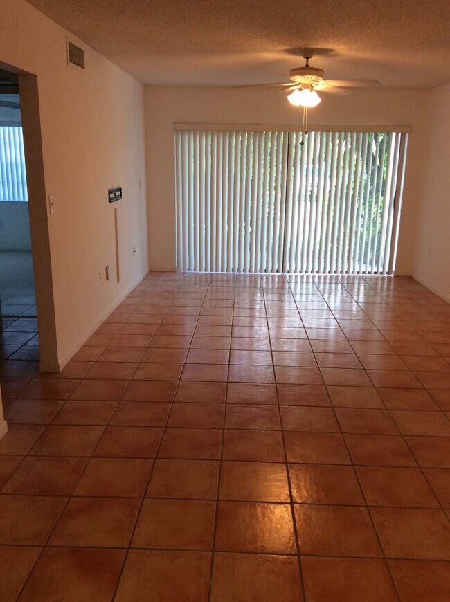 Foto del edificio - 8277 SW 128th St