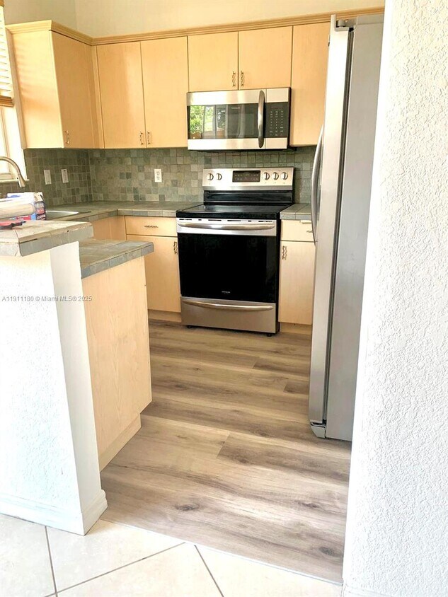 Foto del edificio - 12553 SW 124th Terrace