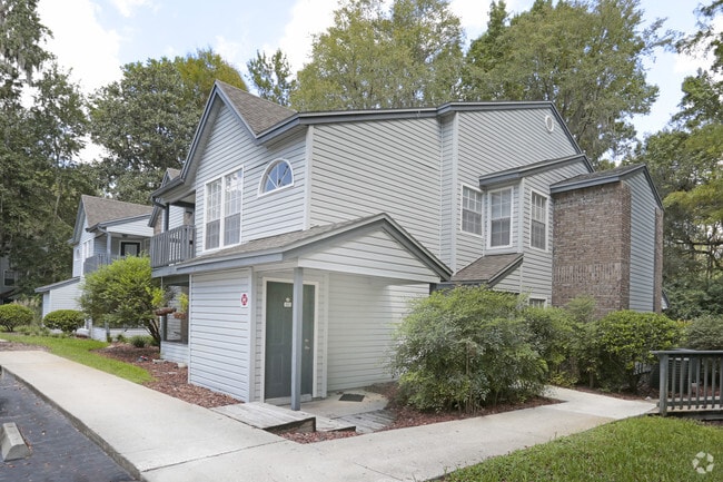 Building Photo - Spyglass Apartments