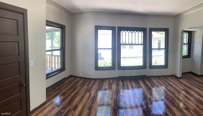 Building Photo - 5 br, 5.5 bath House - 643 Thomas St SE
