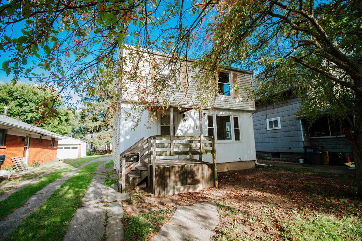 Primary Photo - 3518 Almeda Dr