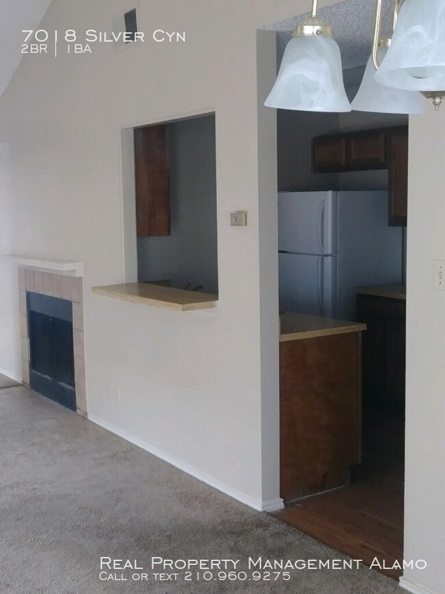 Building Photo - 7018 Silver Cyn