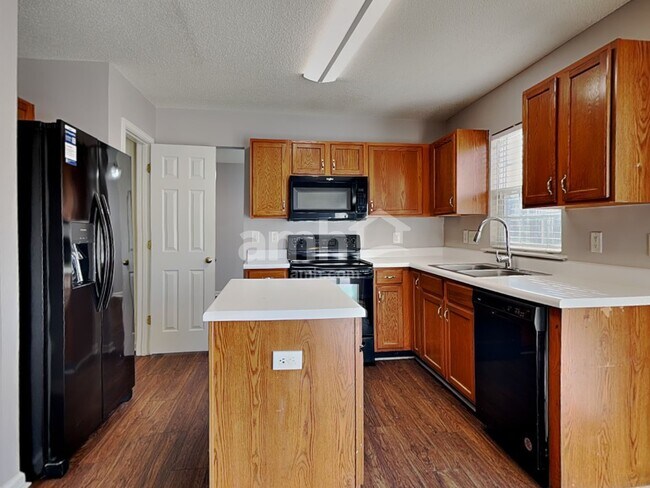 Foto del edificio - 1333 Harland St