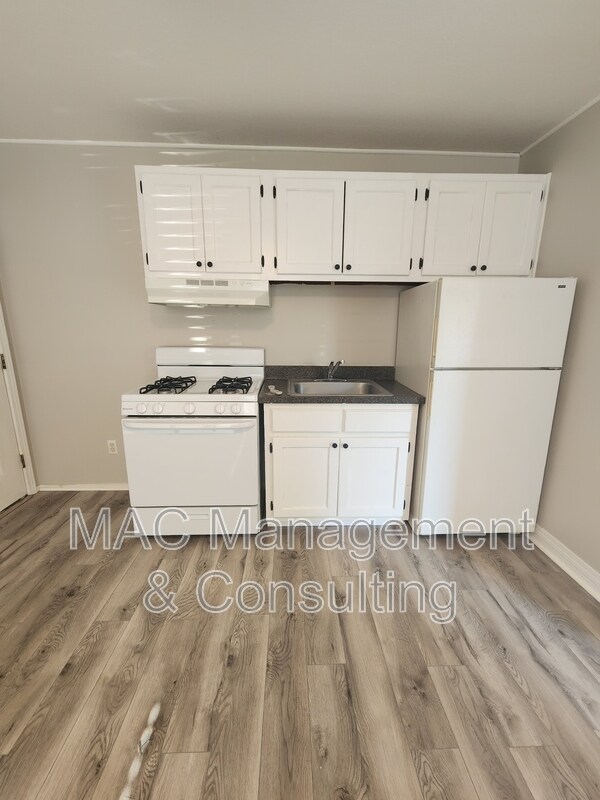 Foto del edificio - 1325 Virginia Ave