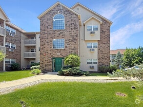 Building Photo - 310 Cunat Blvd