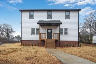 Building Photo - 190 Adair Ave SE