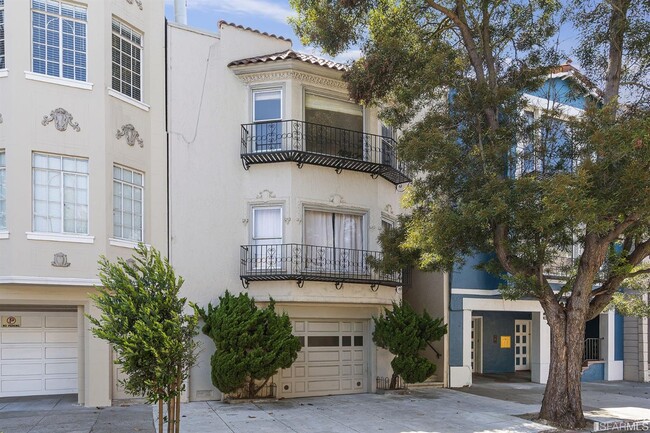 Building Photo - 71 Cervantes Blvd