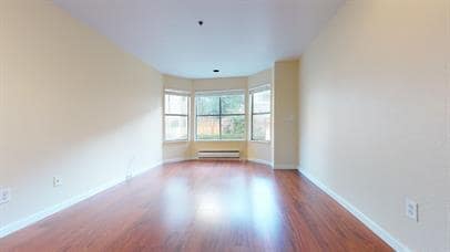 Building Photo - Beautiful 1 Bedroom 1 Bathroom in Pac Heig...