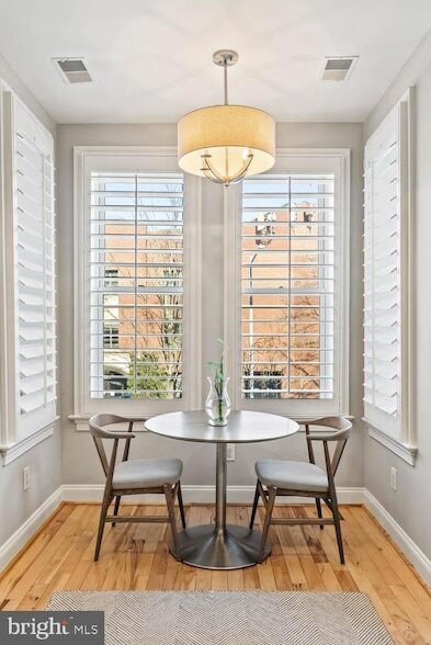 Foto del edificio - 1224 R St NW