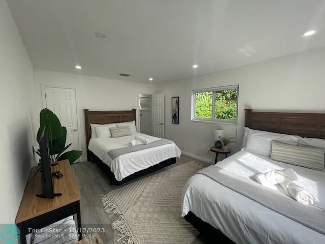 Foto del edificio - 319 SW 12th Ct