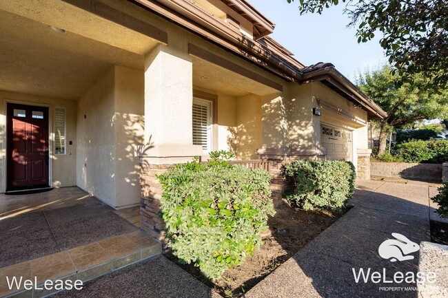 Building Photo - 5 br, 3 bath House - 1271 Santa Ynez Ave