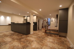 Building Photo - 25 Saint Marys Ct