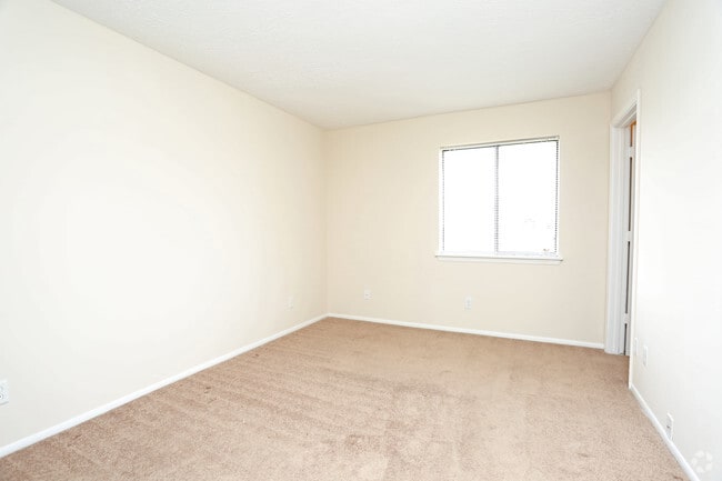 The Brook - Bedroom - Boulder Creek Apartments