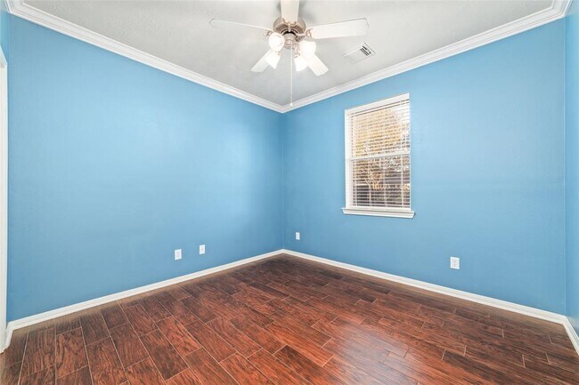 Foto del edificio - 24818 Blane Dr