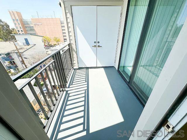Foto principal - 1041 N Cummings St